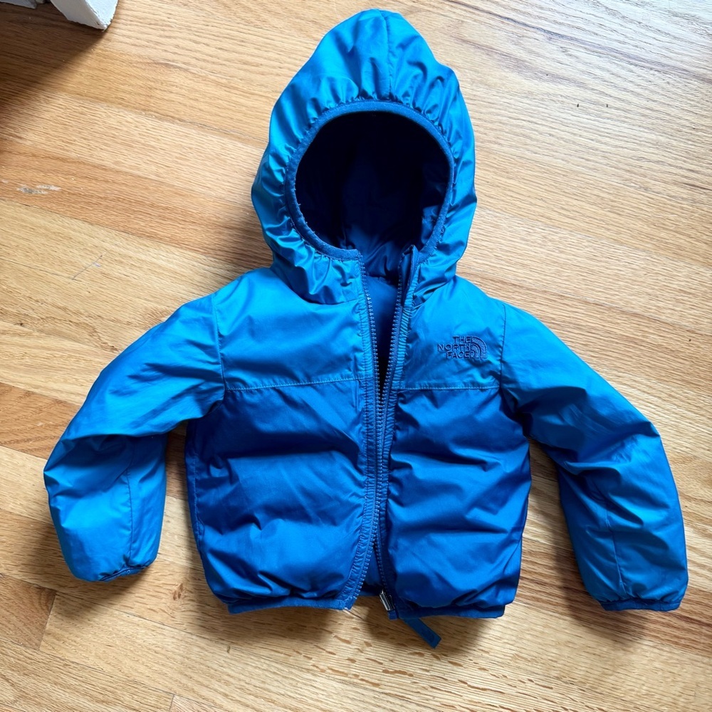 The North Face Reversible Blue Baby Puffer Jacket 6-12m